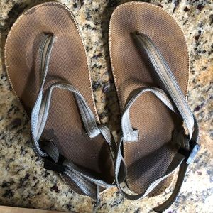 Earth Runners Circadian sandal